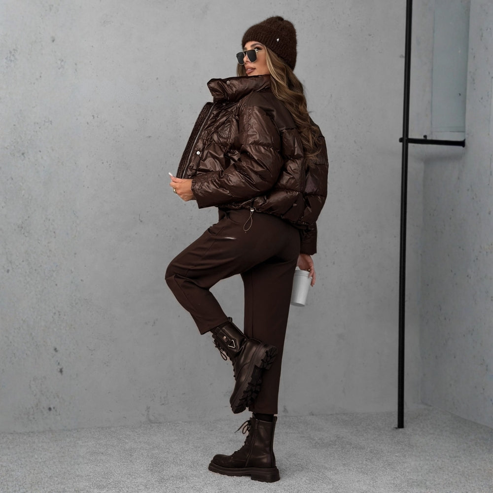 Jana – krótki płaszcz z stójką