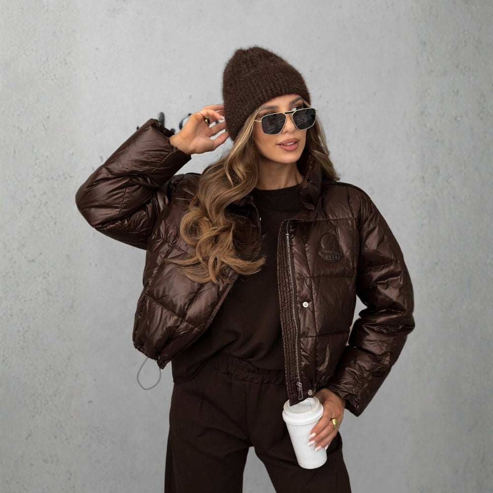 Jana – krótki płaszcz z stójką