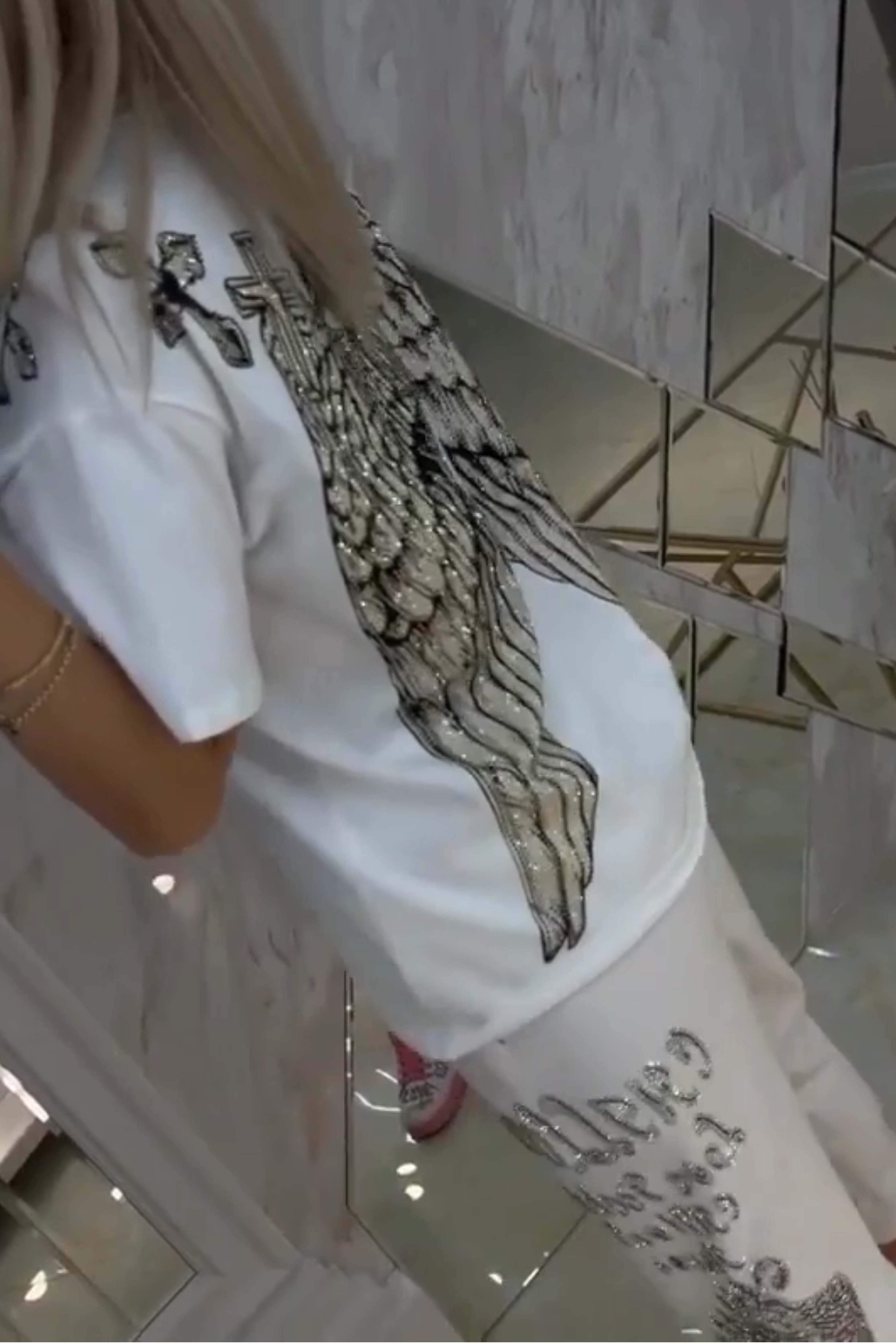 Iveta – Wyrazisty zestaw z modnym nadrukiem