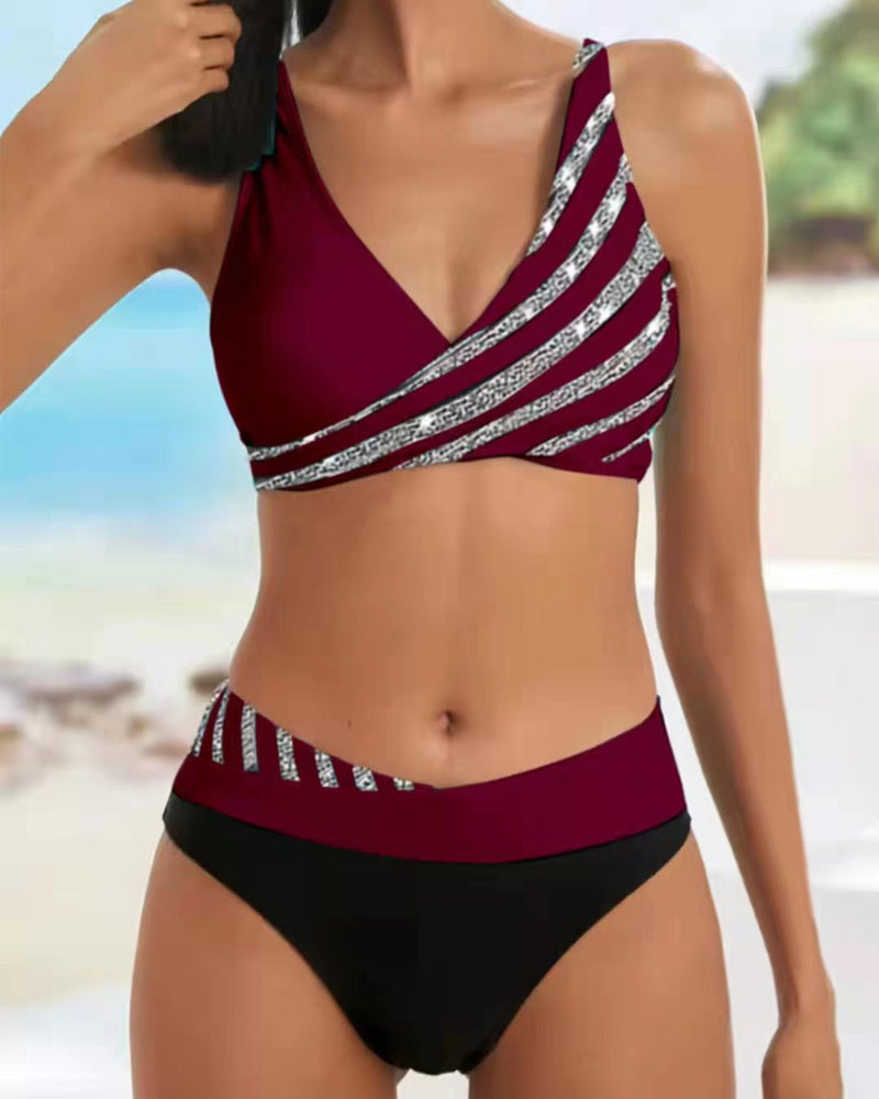 Mona - Bikini with a Print in Warm Tones