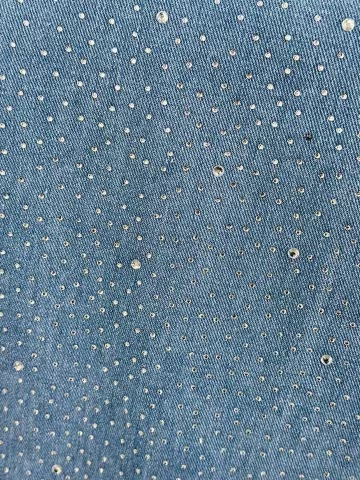 Lesya – Miejskie spodnie o odważnym kroju